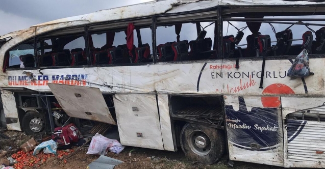 Katliam gibi kazada şoför 100 km'de gidiyormuş!