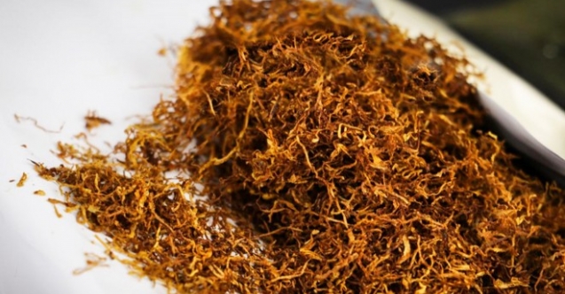 Limanda 50 kilo kaçak tütünle yakalandı