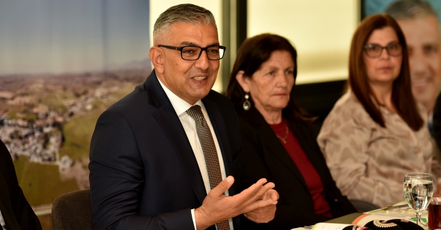 “Altyapı yapılmadan belediyelerin sayısının düşürülmesi sıkıntı yarattı”