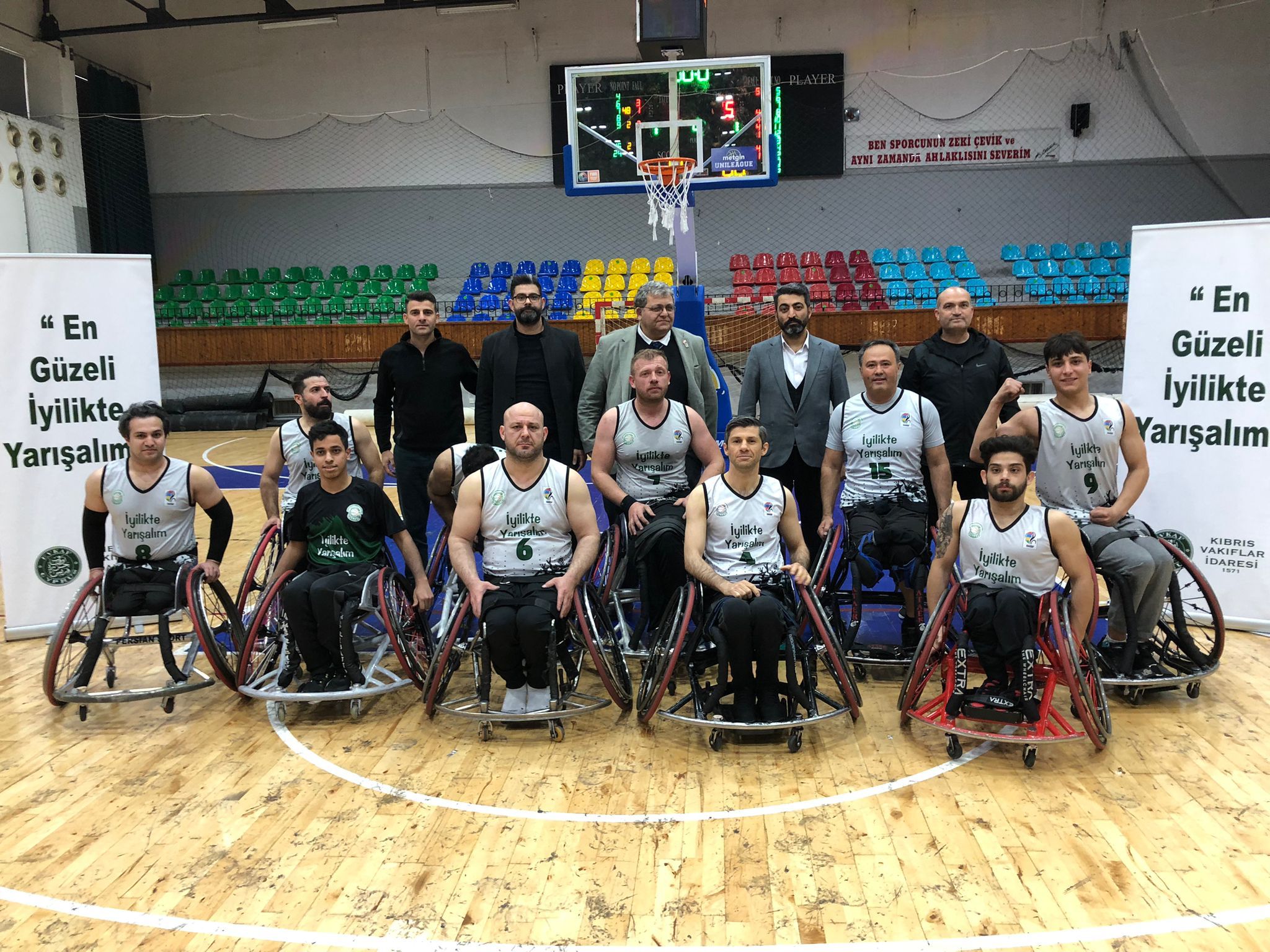 Vakıflar Tekerlekli Sandalye Basketbol Takımı Sezonu Galibiyetle Kapattı