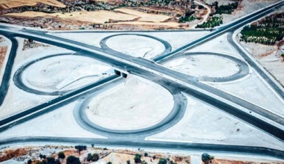 Lefkoşa Kuzey Çevre Yolu'na yonca kavşağı