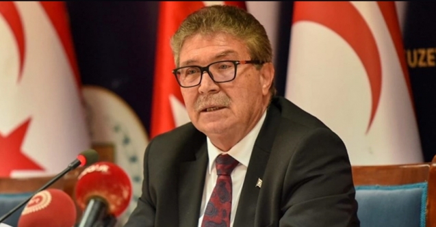 Başbakan Üstel hastaneye kaldırıldı