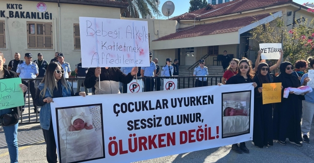 Bebeklerin ailelerinden eylem: “Artık Hesap Verme Zamanı"