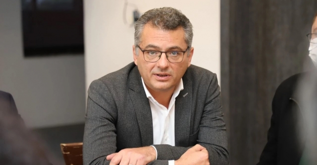 “Ziya Bey’in orada oturması, sokaktan geçenin orada oturmasıyla farklı değil”