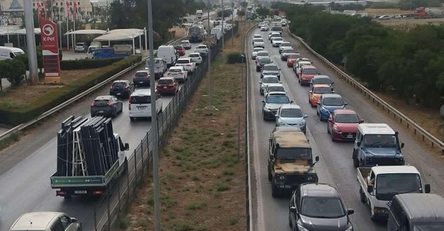 Yollarda 450 bin araç var