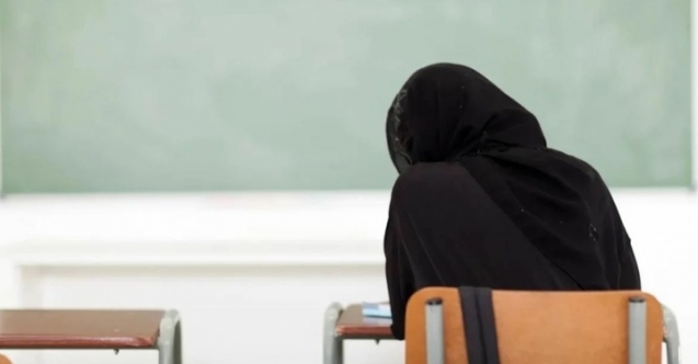 Başörtü tüzüğüne mahkemeden iptal