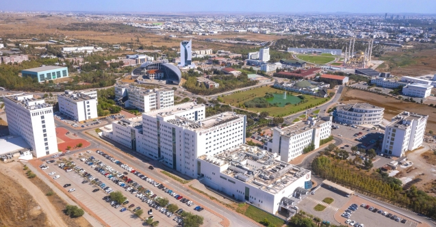 YDÜ, 4 alanda dünyanın en iyi ilk 500 üniversitesi arasında