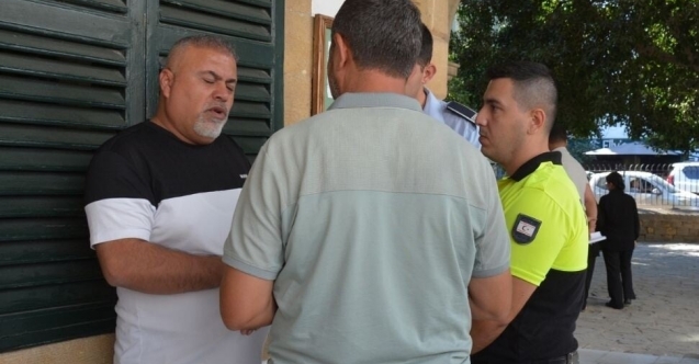 Sahte İtalyan kimlikleriyle giriş yapmak istedi