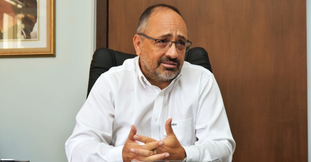 “Sosyal medya ruh sağlığı için ciddi risk”