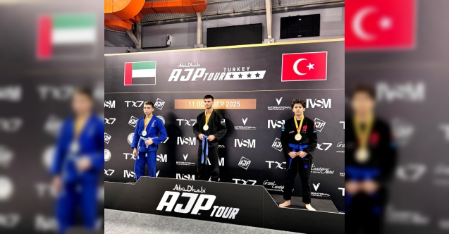 YDK'lı Deniz Turan'dan gururlandıran başarı