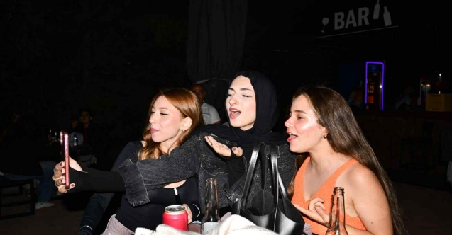 YDÜ’de yeni eğitim yılına coşkulu başlangıç