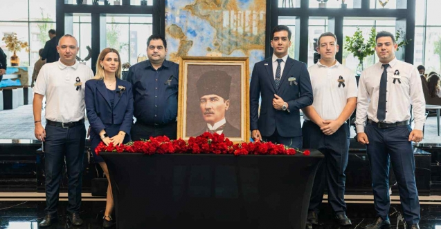 Atatürk, Grand Sapphire’de saygı ve minnetle anıldı