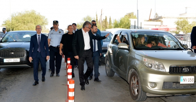 “Erhürman: Lefkoşa’da yeni araçlı geçiş kapısı açılmalı”