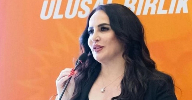 Juju görevden alındı