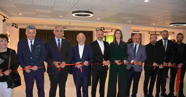 GÜNSEL Sanat Müzesi kapılarını açtı