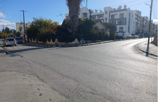 LAÜ kavşağına acil önlem çağrısı