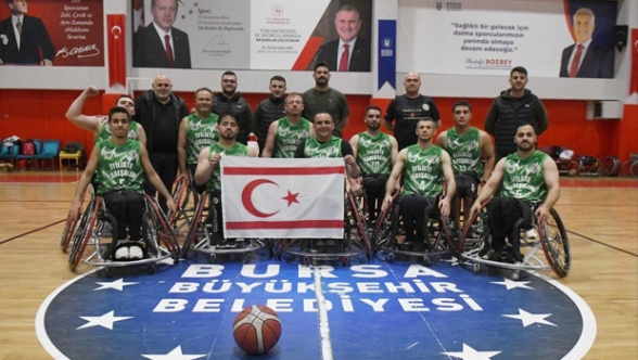 Vakıflar Tekerlekli Sandalye Basketbol Takımı Bursa Deplasmanından Galibiyetle Döndü
