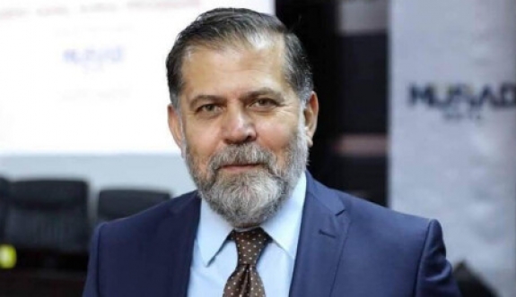Lefkoşa Siyasi Kulisleri Hareketli… Okyay Sadıkoğlu Belediye Başkanlığına Aday mı Oluyor?