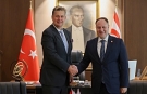 Alman milletvekili KKTC'de