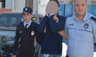 Sahte İtalyan pasaportuyla çıkmak istedi