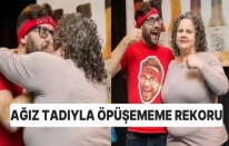 Acı biber yiyip öpüşen çift, Guinness rekoru kırdı