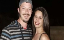 Kanser hastası sevgilisi, ölmeden saatler önce onunla evlendi