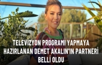TV'de programa hazırlanan Akalın'ın partneri belli oldu