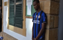 Polise gitti, kaçak çıktı