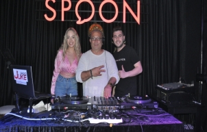 Spoon Lounge’te nostaljik yolculuk