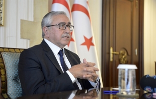 Akıncı: Anayasa değişikliği imzama gönderilirse onaylayacağım