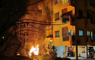 Park halindeki araç kundaklandı!