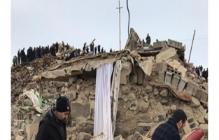 İran depremi Van'ı vurdu: 9 ölü