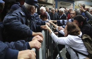 Anastasiadis geçiş kapılarının kapanmasıyla ilgili tepkileri 'haksız' buldu