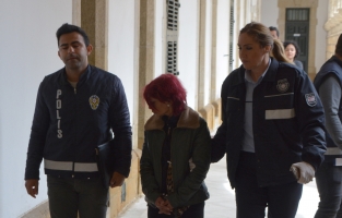 Oğlundan sonra annesi de tehditten tutuklandı: 'Hepinizi yakarım'