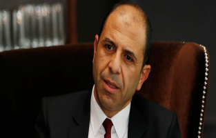 Özersay: İngiliz üslerinde çalışan vatandaşlarımız işe gitmesin