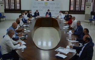 Üstel: Önce tedbir, sonra açılım