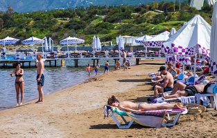 Son dakika: Plajlar 20 Mayıs'ta, otel ve casinolar 1 Haziran'da açılıyor