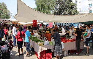 Pazar yerleri açılıyor