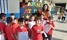 Miniklerin karne sevinci