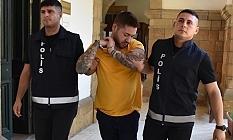 Annesini tehdit etti: “Playstation almazsan evin tüm camlarını kırarım”