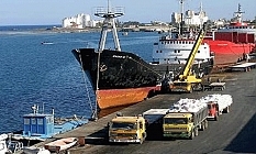 TIR'ın çarptığı Nurettin Aksoy, ağır yaralandı