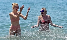 Güney'de turizmden beş ayda 728,6 milyon Euro gelir