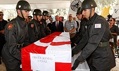 Uysal askeri törenle defnedildi