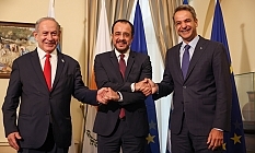 Güney'de üçlü zirve