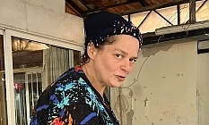 Lefkoşa'nın simgesi, kapısına kilit vuruyor: Zehra Aba veda ediyor