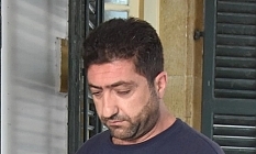 Çalıştığı işyerinin parasını çaldı