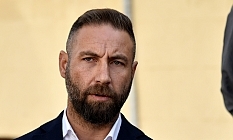 “Nazım Bey iddialarını kanıtlayamıyorsa, kabinede yer almamalı”