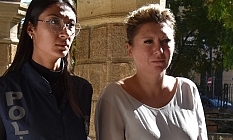 Sahte kimlikle geldi, çıkış yapmak isterken yakalandı