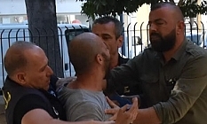 Zanlı yakını mahkemede olay çıkardı