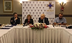 Merit otellerinden eğitime büyük katkı